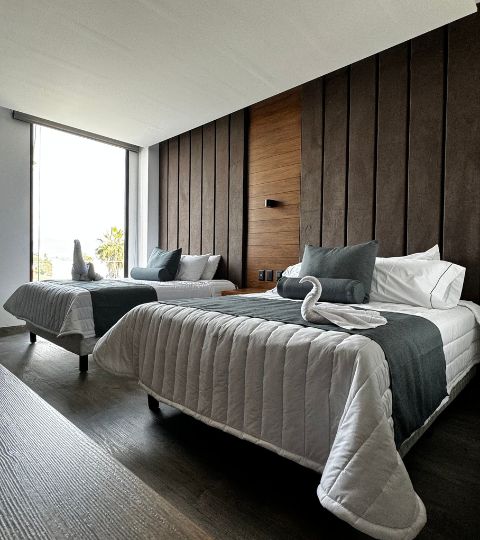 pry hotels 480 540